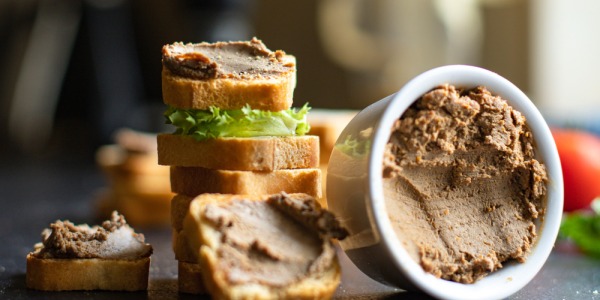 ¿Por qué elegir patés, judías y garbanzos artesanales frente a los productos del supermercado?